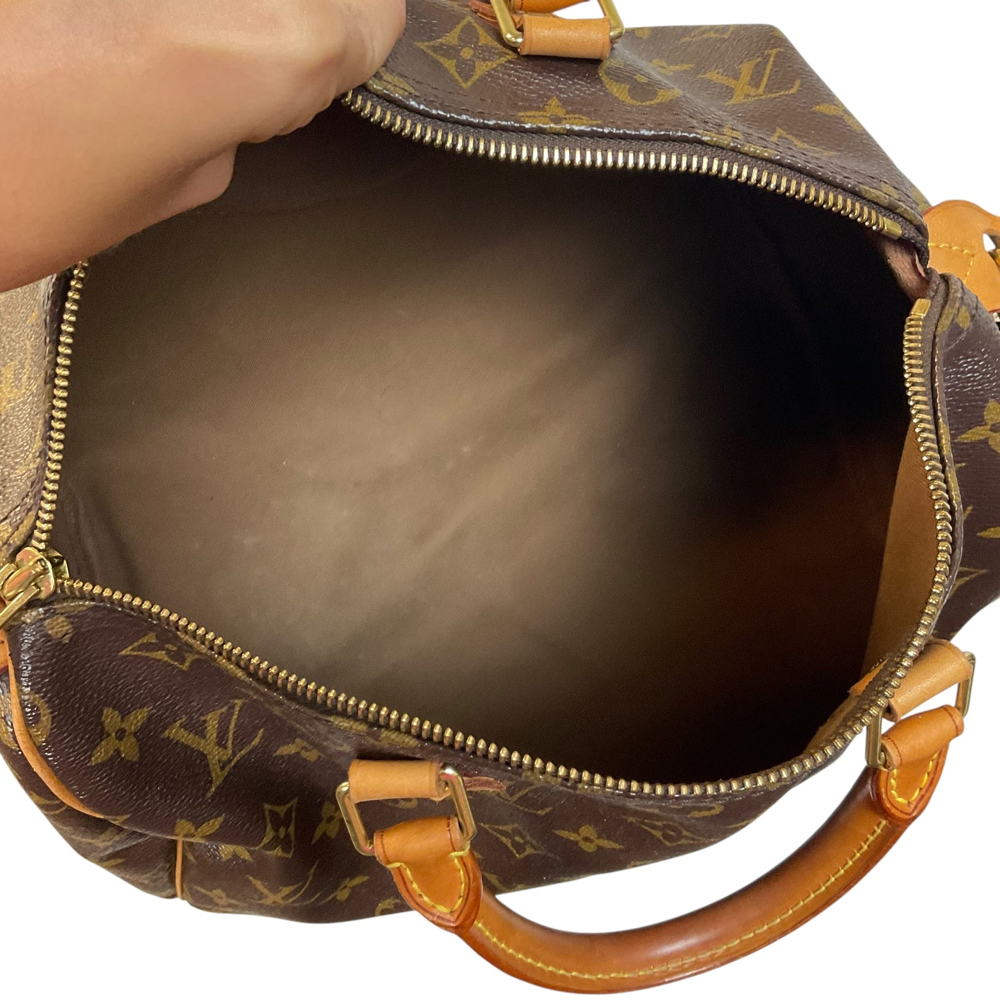 Handbag Luxury Designer By Louis Vuitton, Size: Medium