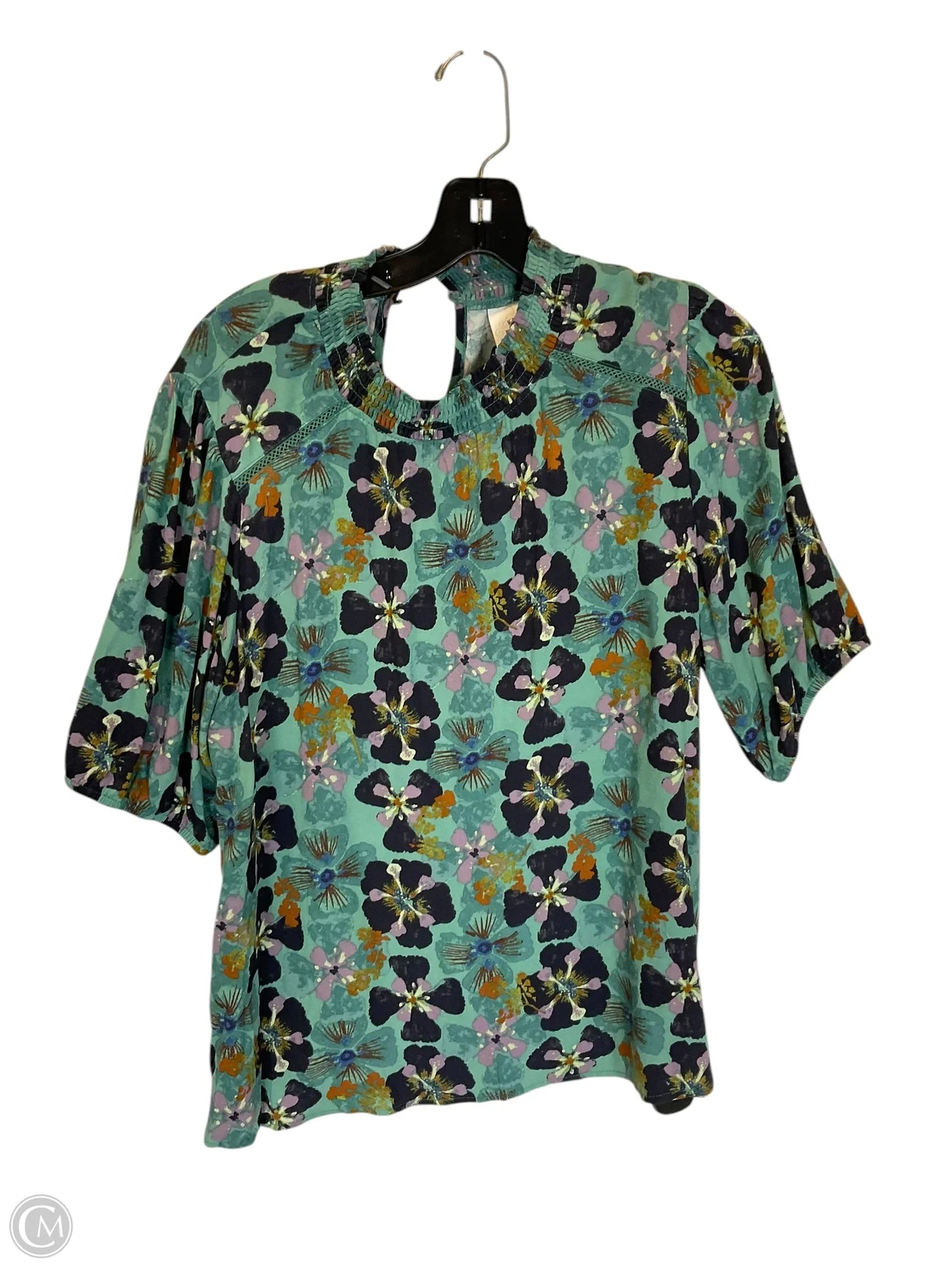 Top Short Sleeve By Knox Rose In Green, Size: S