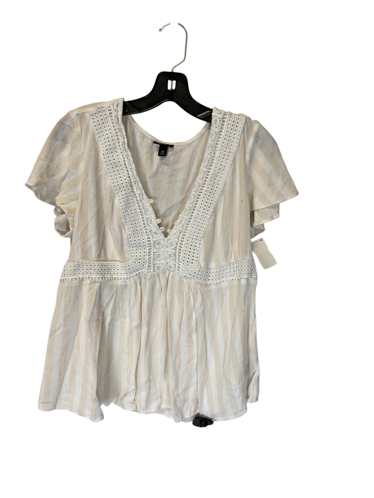 Top Short Sleeve By Torrid Size: L