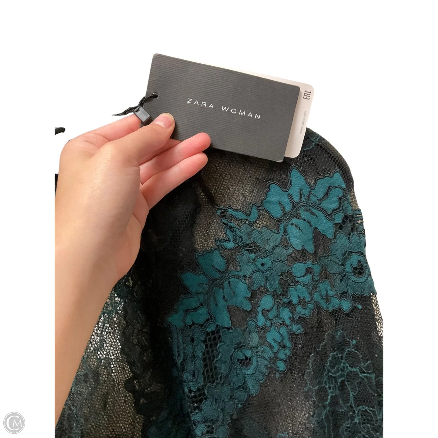 Top Long Sleeve By Zara In Black & Green, Size: L