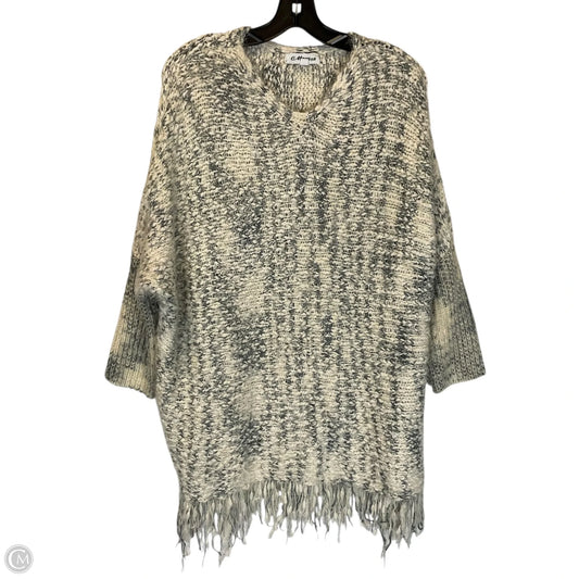 Sweater By Clothes Mentor In Blue & White, Size: S