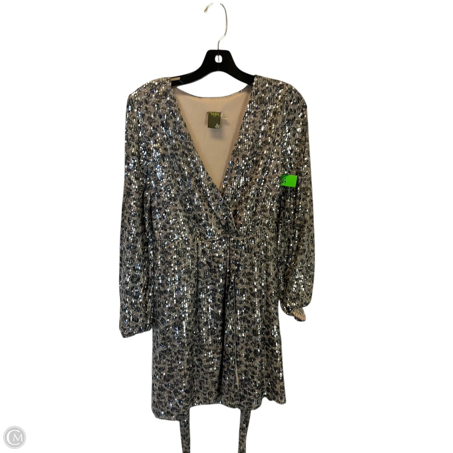 Dress Party Short By Taylor In Silver, Size: 10