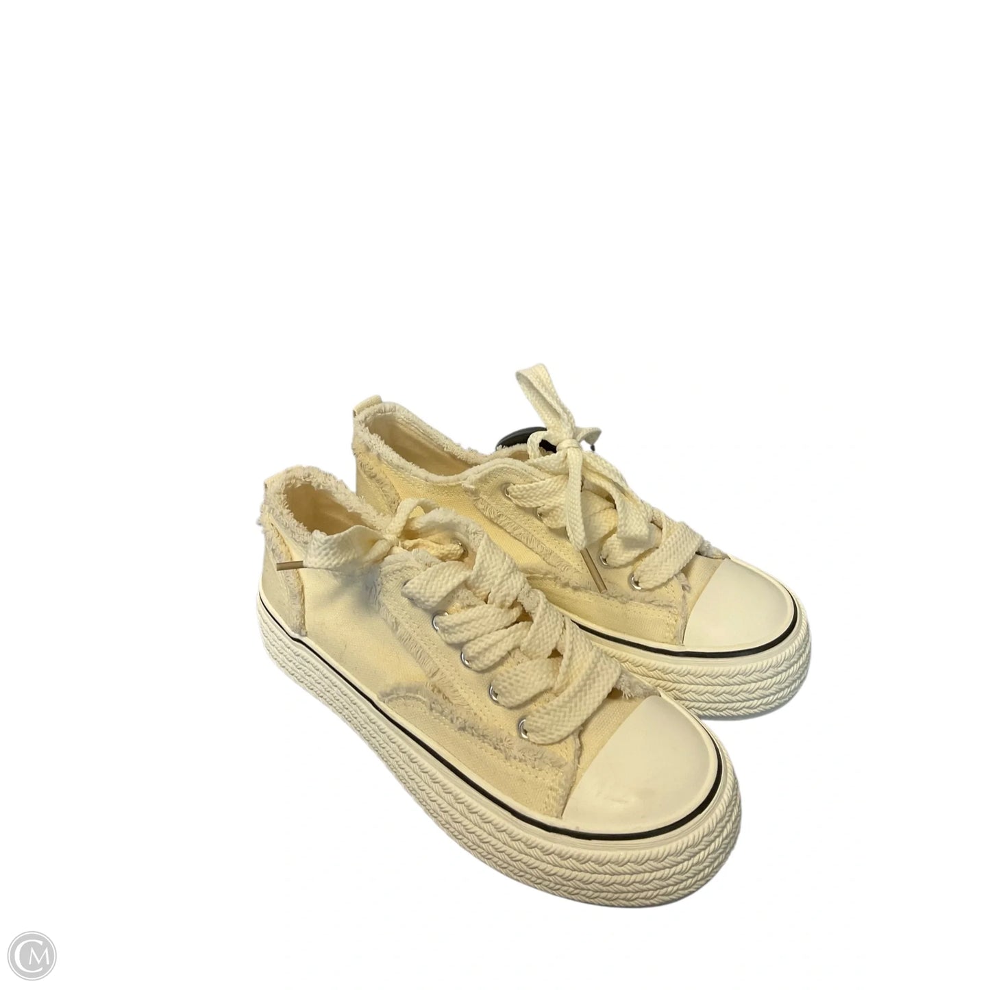 Shoes Sneakers Platform By Clothes Mentor In Cream, Size: 5.5