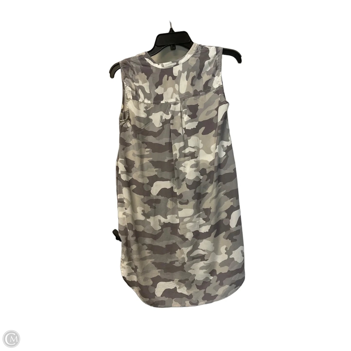 Top Sleeveless By Clothes Mentor In Camouflage Print, Size: Xs