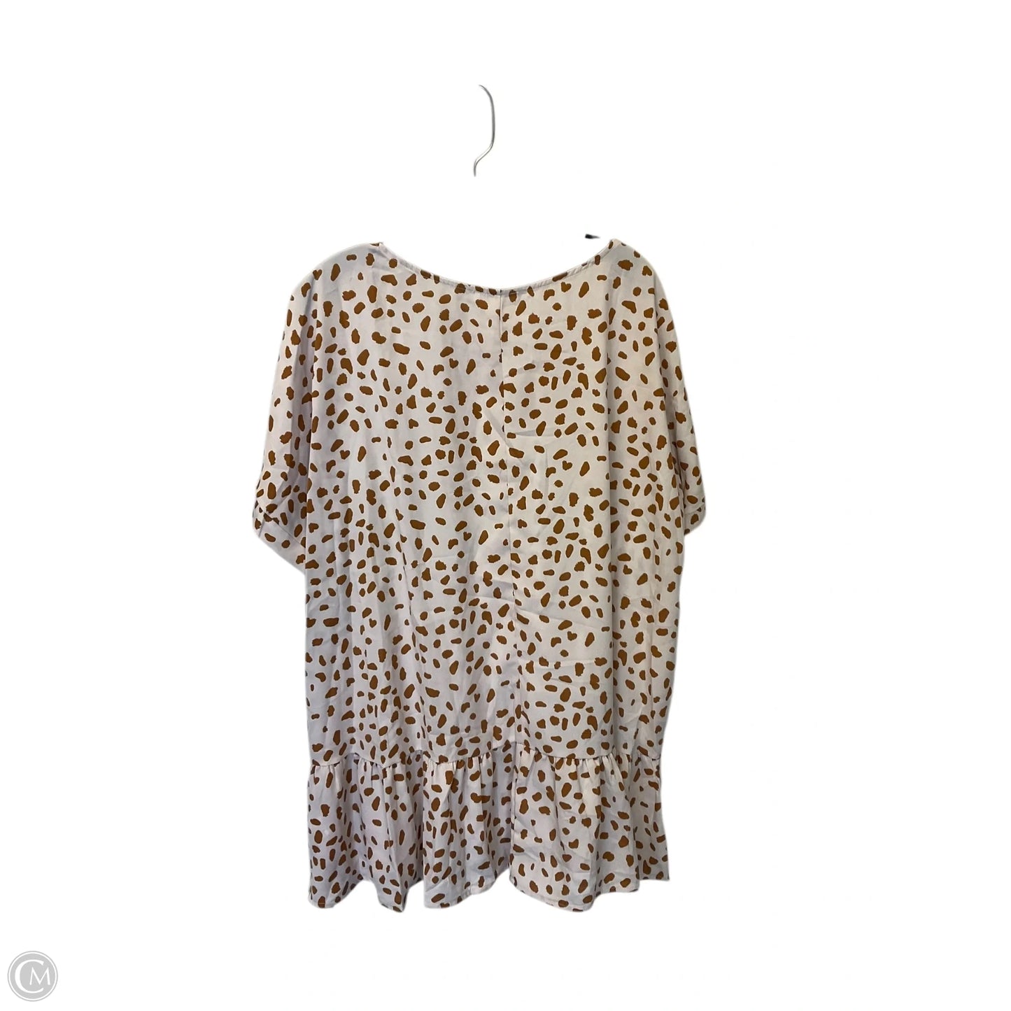 Top Short Sleeve By Chicsoul In Tan, Size: 3x