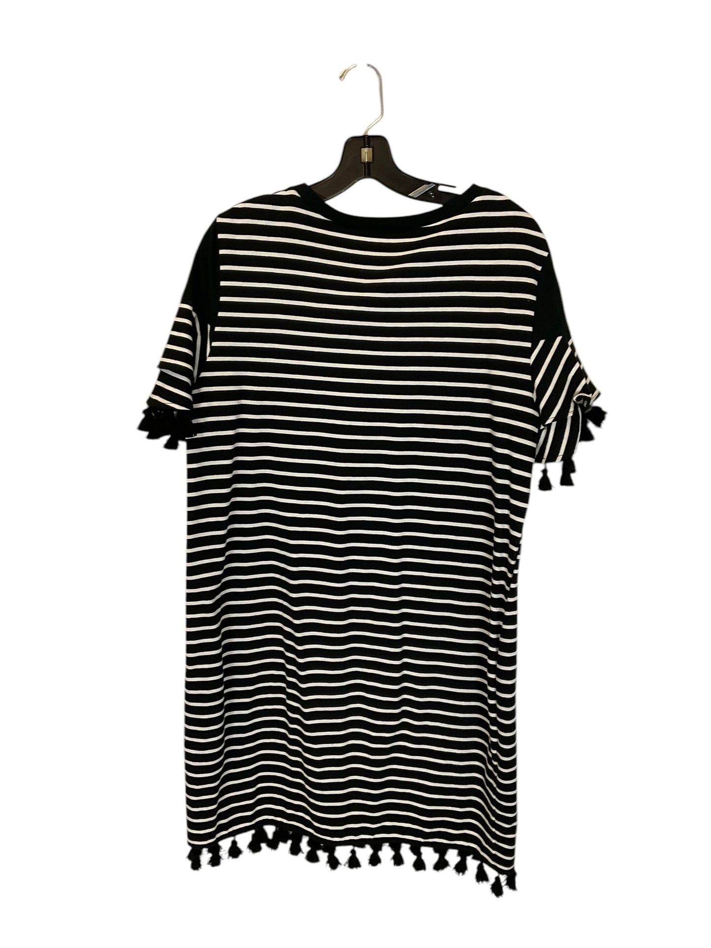 Dress Casual Short By Clothes Mentor In Black, Size: 12