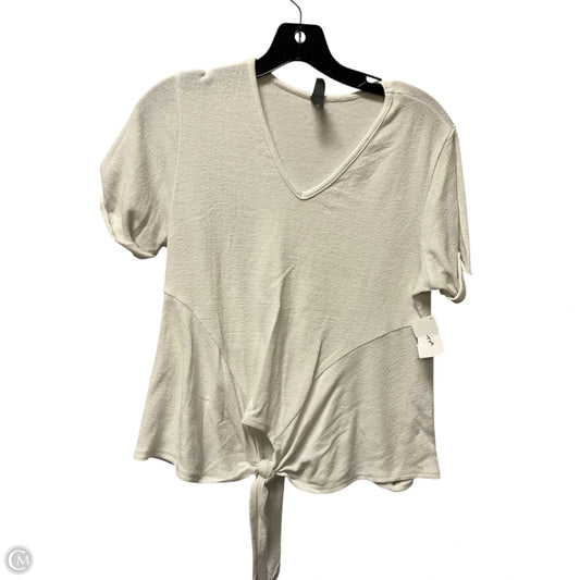 Top Short Sleeve By Alya In White, Size: M