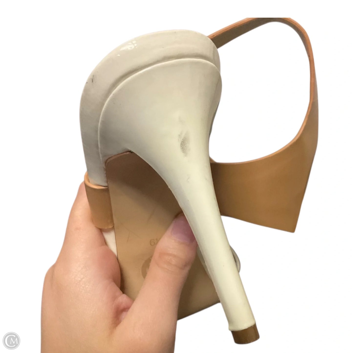 Shoes Designer By Michael Kors In White, Size: 6.5