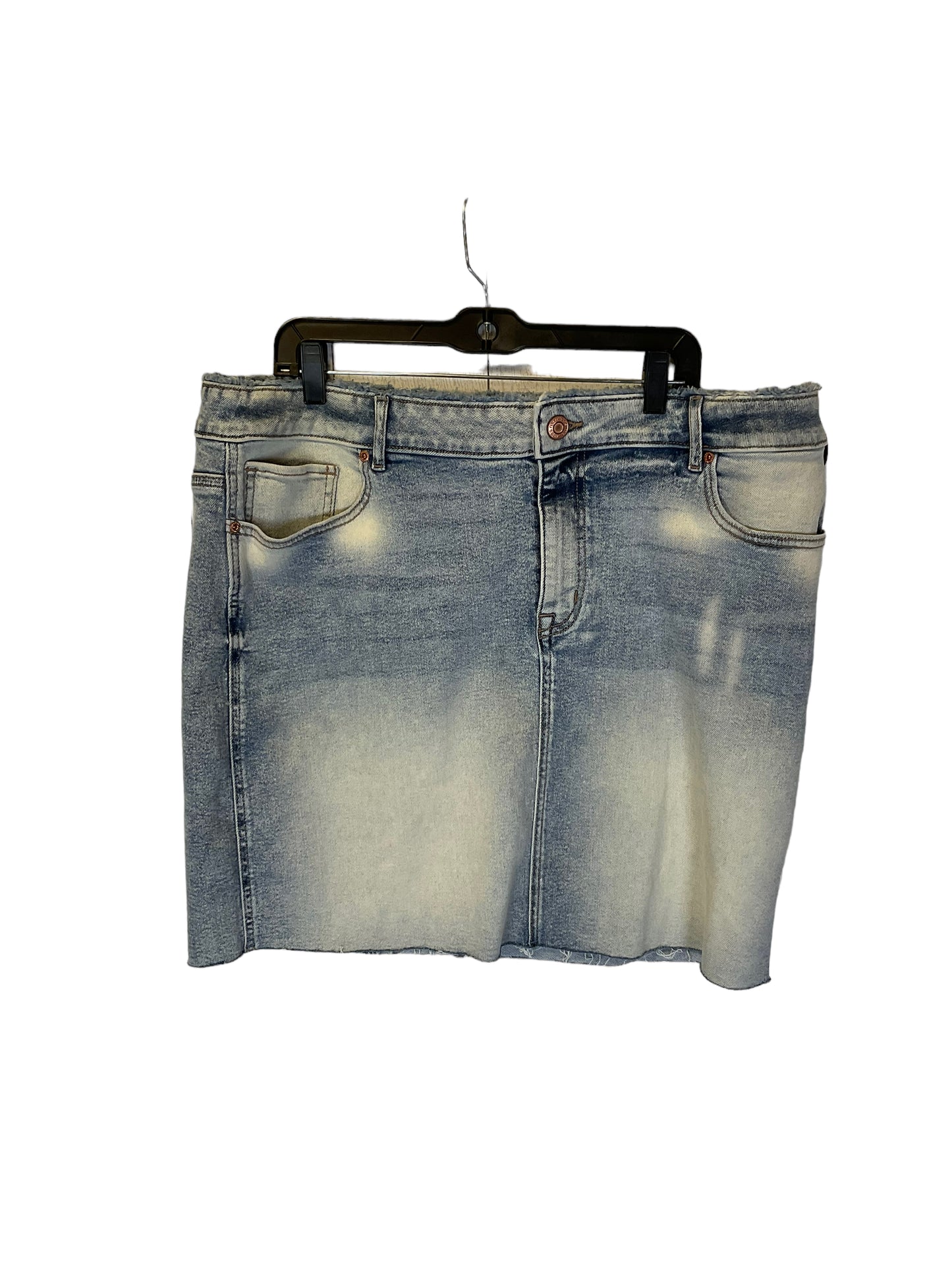 Skirt Mini & Short By Maurices Size: 18