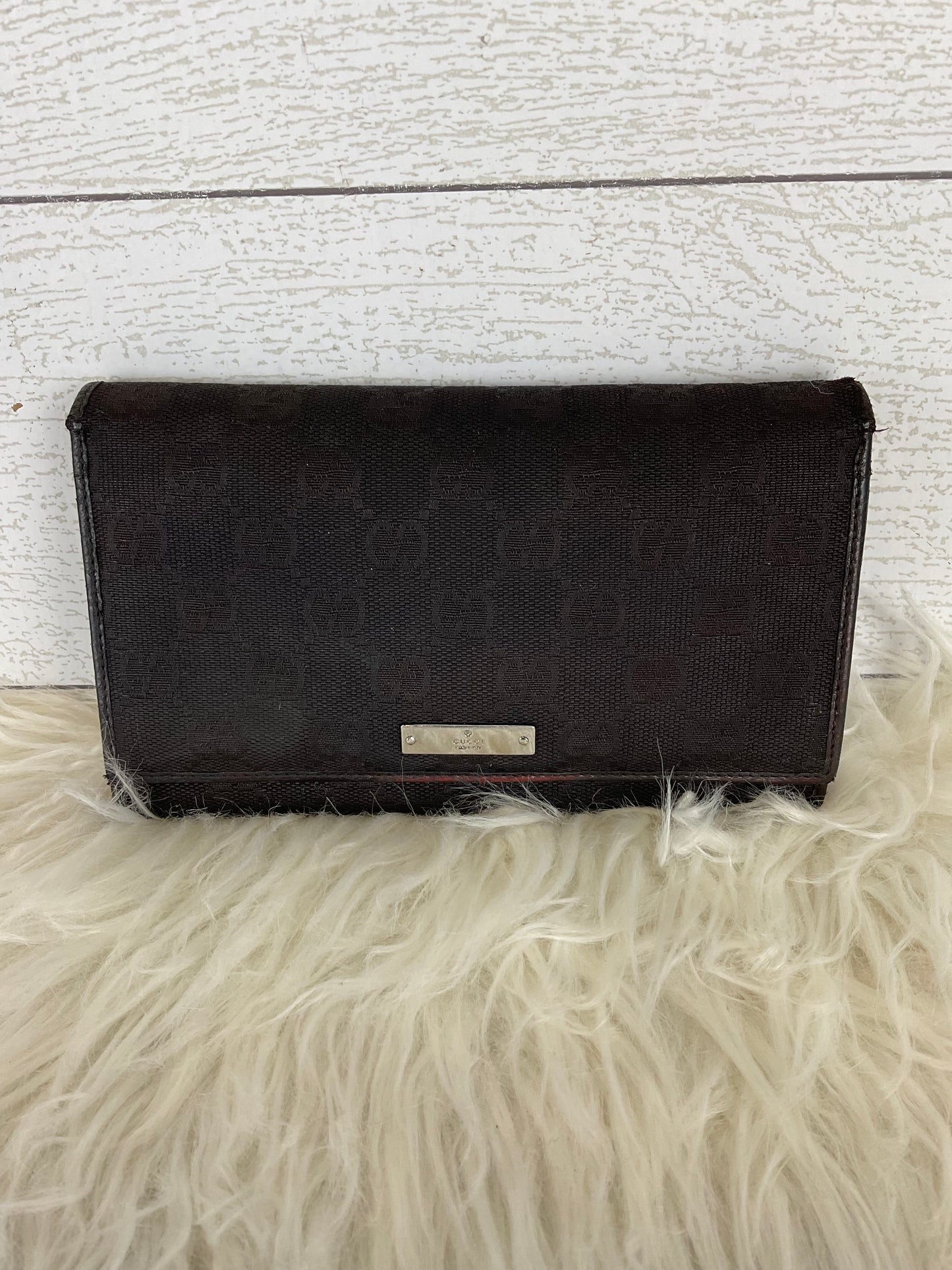 Wallet Luxury Designer By Gucci Size: Medium