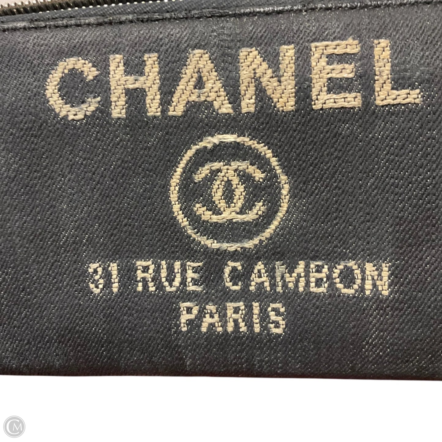Wallet Luxury Designer By Chanel, Size: Medium