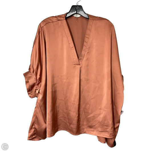 Top Short Sleeve By Entro In Peach, Size: S