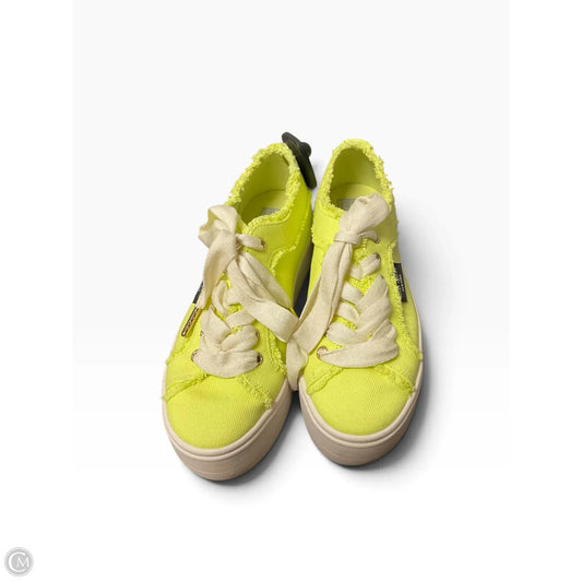 Shoes Designer By Kate Spade In Yellow, Size: 7