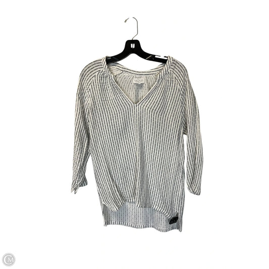 Top Long Sleeve By Velvet By Graham & Spencer In Striped Pattern, Size: M