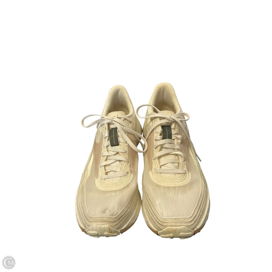 Shoes Athletic By Reebok In Cream, Size: 9