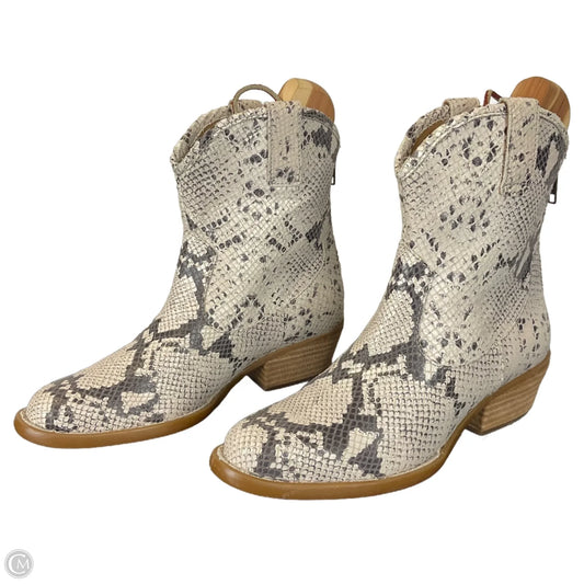 Boots Ankle Heels By Born In Snakeskin Print, Size: 7