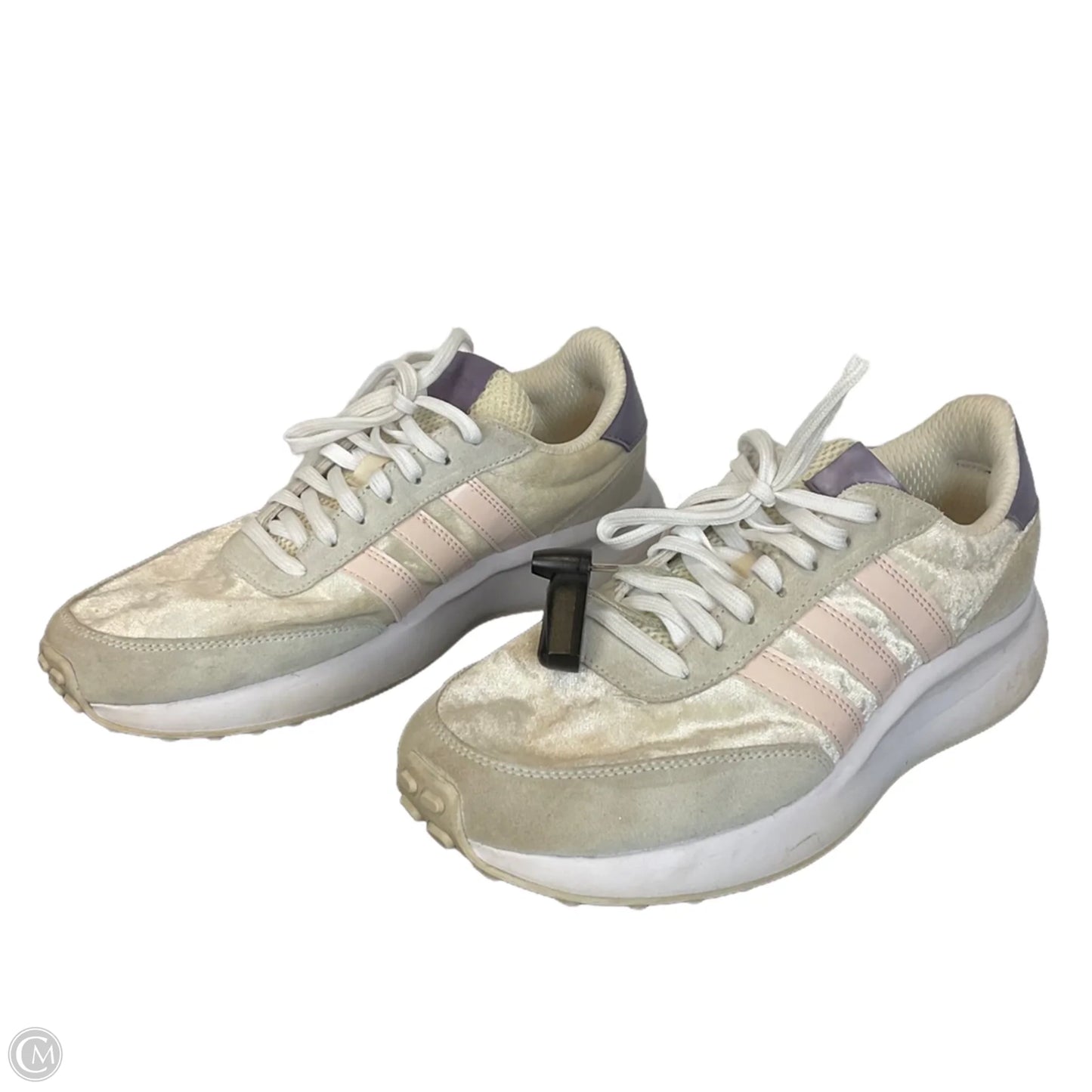 Shoes Athletic By Adidas In Cream VELVET, Size: 9.5