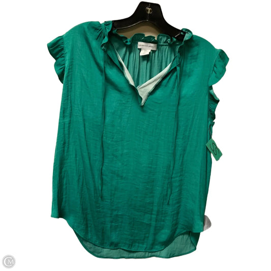 Top Sleeveless By Cupcakes And Cashmere In Green, Size: S