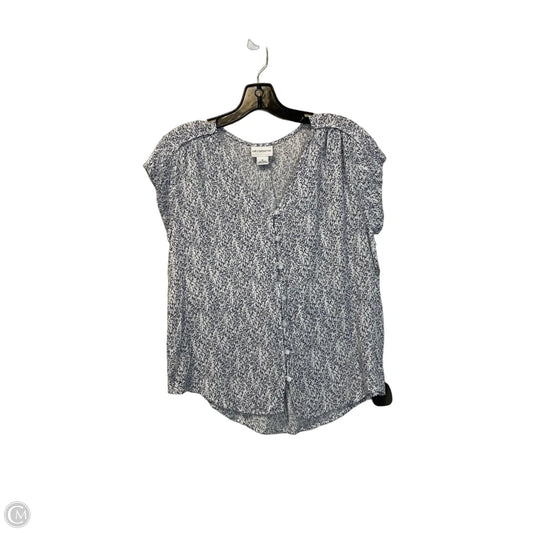 Top Short Sleeve By Liz Claiborne In Blue & White, Size: M