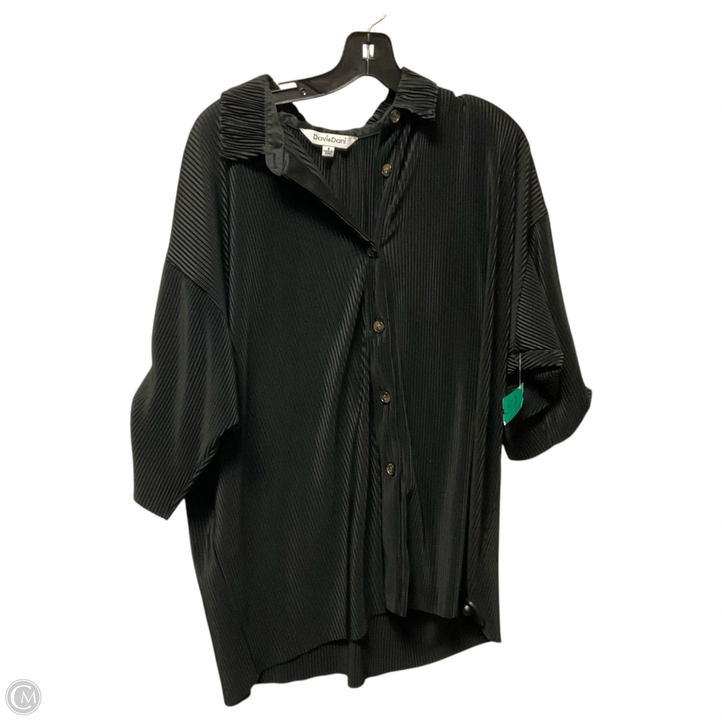 Top Short Sleeve By Davi & Dani In Black, Size: S