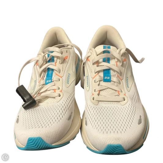Shoes Athletic By Brooks In White, Size: 9