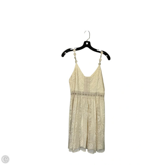 Dress Casual Short By Altard State In Cream, Size: L