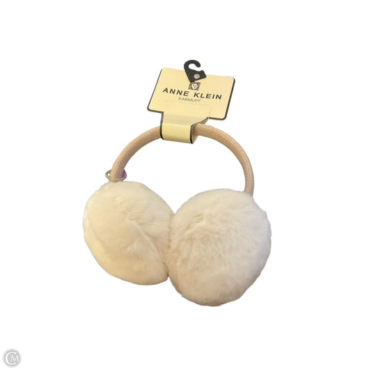 Accessory Tag By Anne Klein