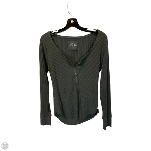 Top Long Sleeve Basic By Aerie In Grey, Size: L