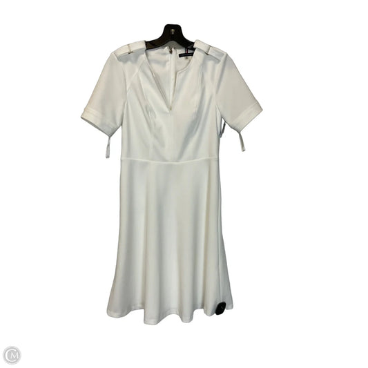 Dress Casual Short By Tommy Hilfiger In White, Size: 2