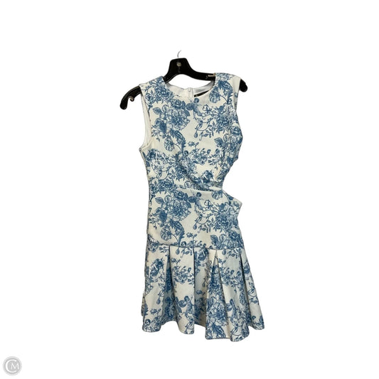 Dress Casual Short By Clothes Mentor In White, Size: 4