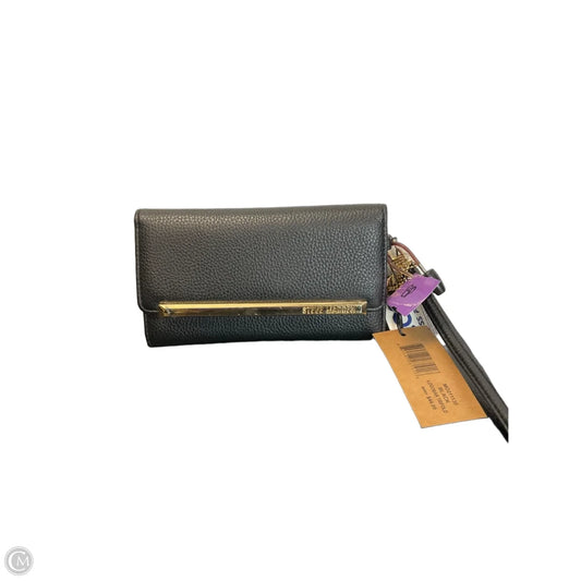 Wristlet By Steve Madden, Size: Medium