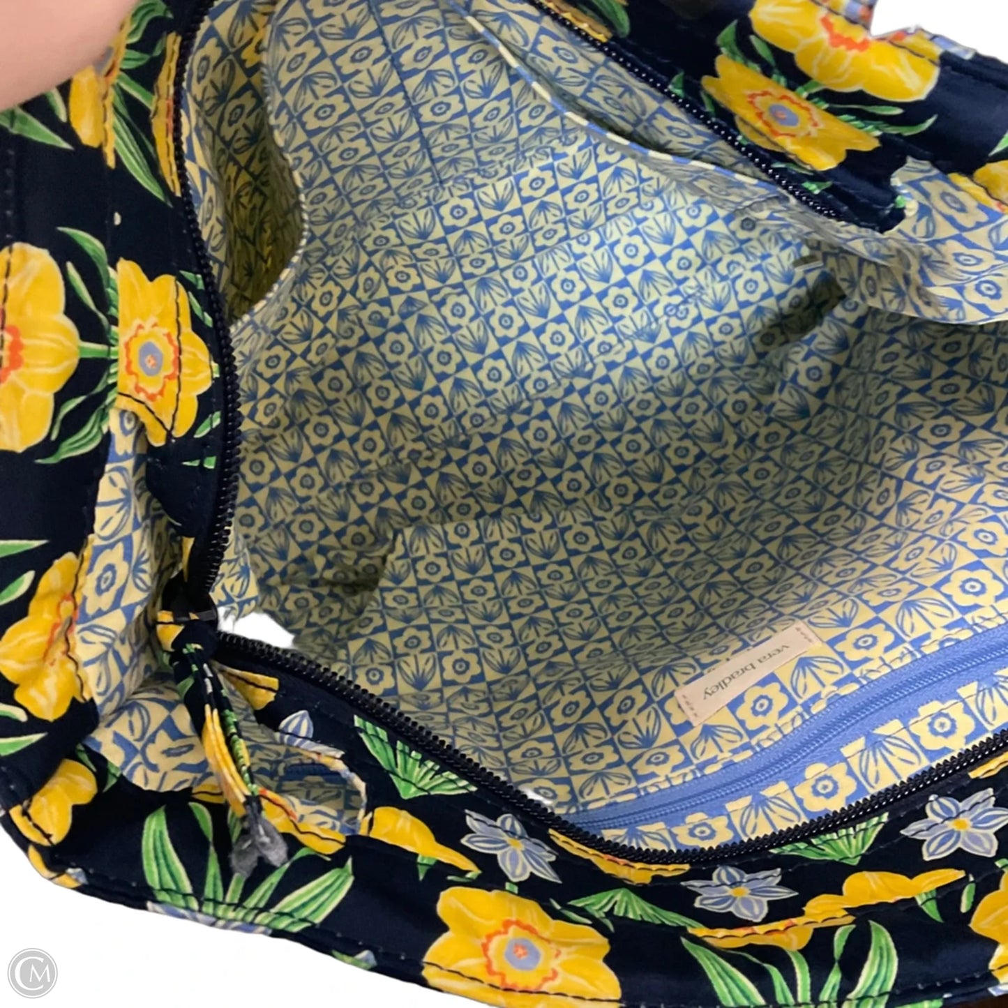 Handbag By Vera Bradley, Size: Small