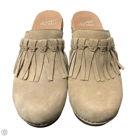 Shoes Heels Block By Dansko In Tan, Size: 8.5