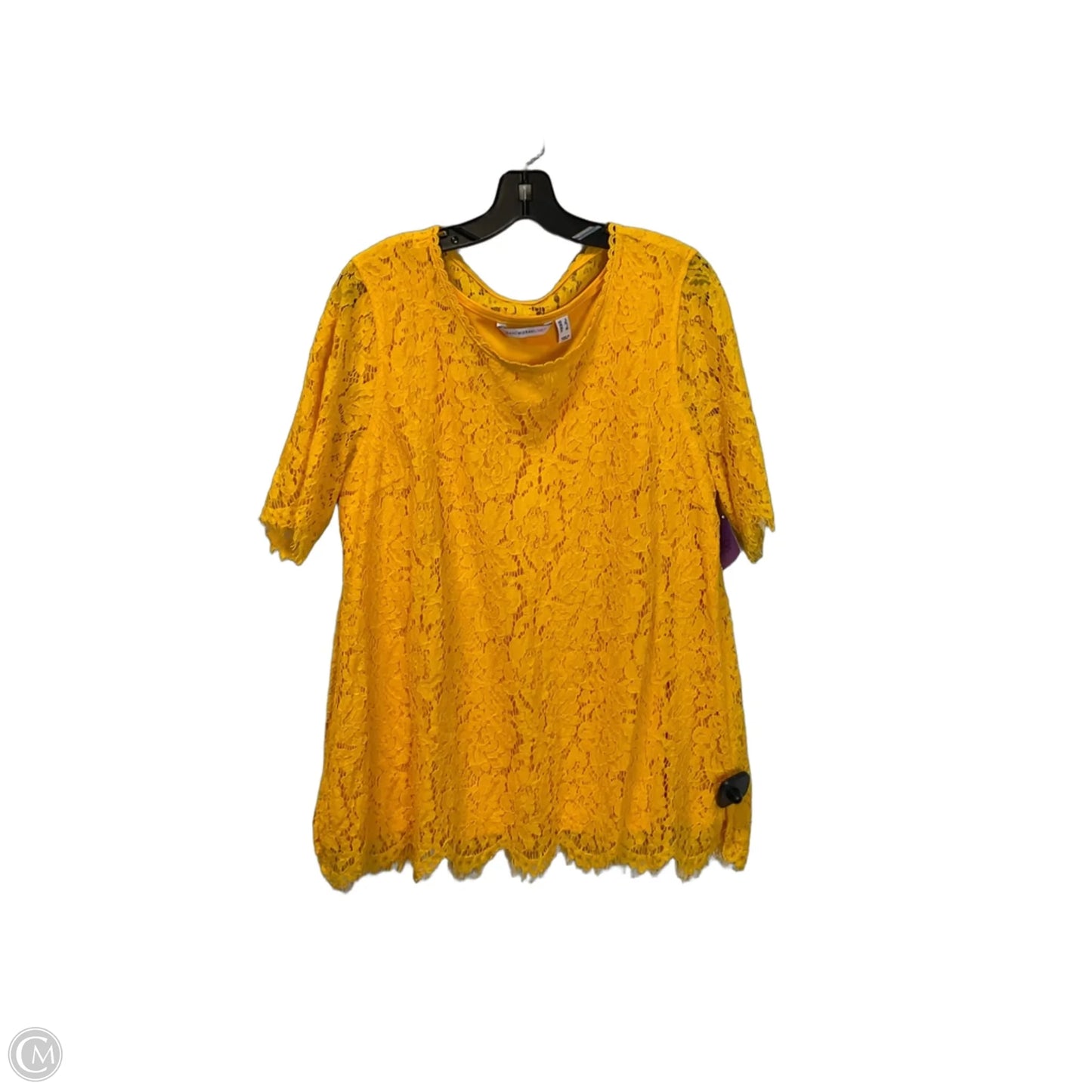 Top Short Sleeve By Cable And Gauge In Yellow, Size: 1x
