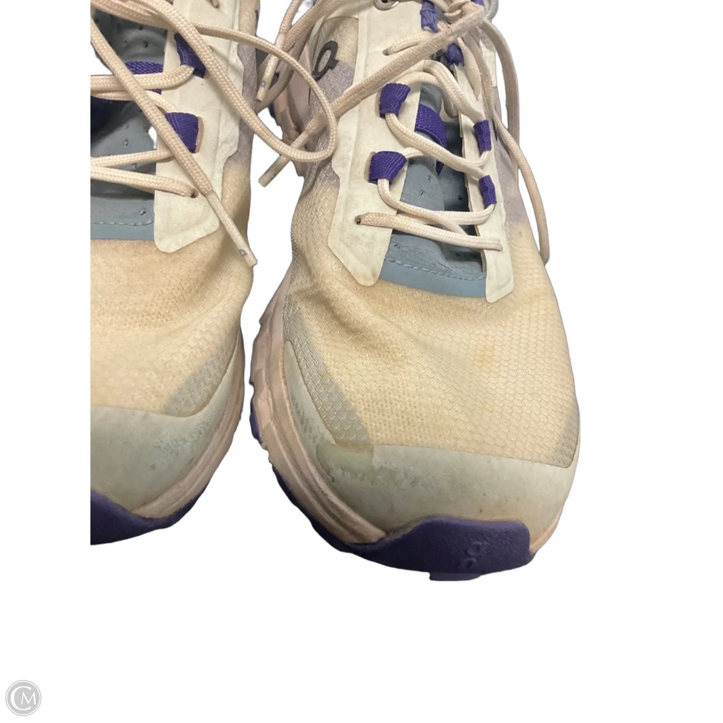 Shoes Athletic By On In Cream, Size: 7.5