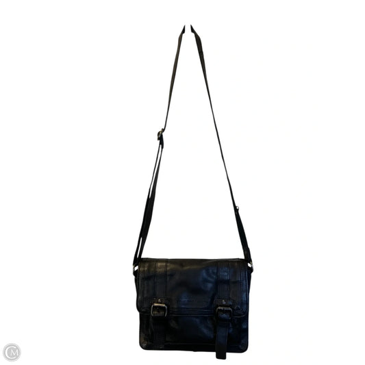 Crossbody By Clothes Mentor, Size: Medium
