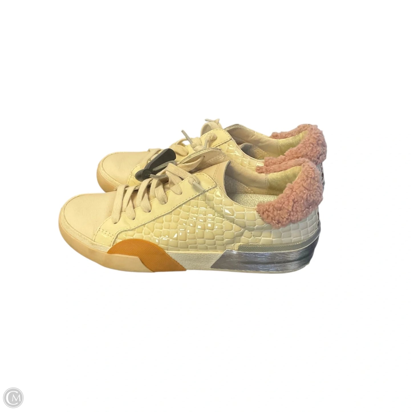 Shoes Sneakers By Dolce Vita In Cream, Size: 6