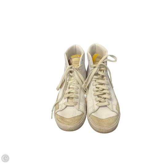 Shoes Athletic By Nike In White, Size: 8