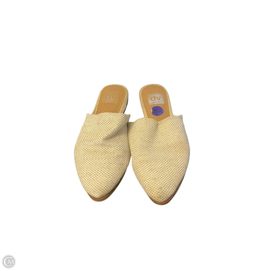Shoes Flats By Dolce Vita In Tan, Size: 8.5