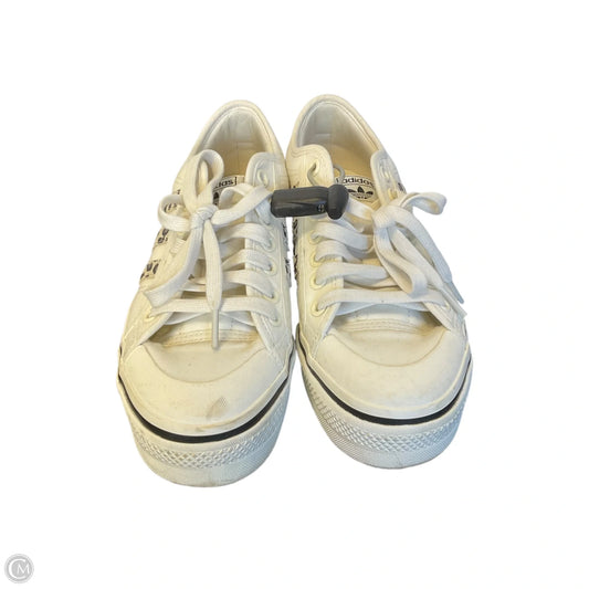 Shoes Sneakers By Adidas In Cream, Size: 9
