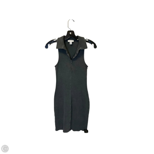 Dress Casual Short By Top Shop In Grey, Size: 4