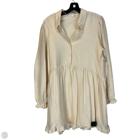 Dress Casual Short By Cmc In Cream, Size: L