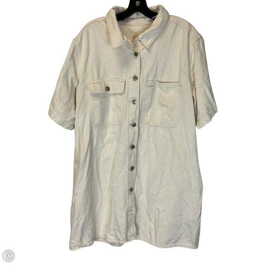 Dress Casual Short By Universal Thread In Cream, Size: Xl