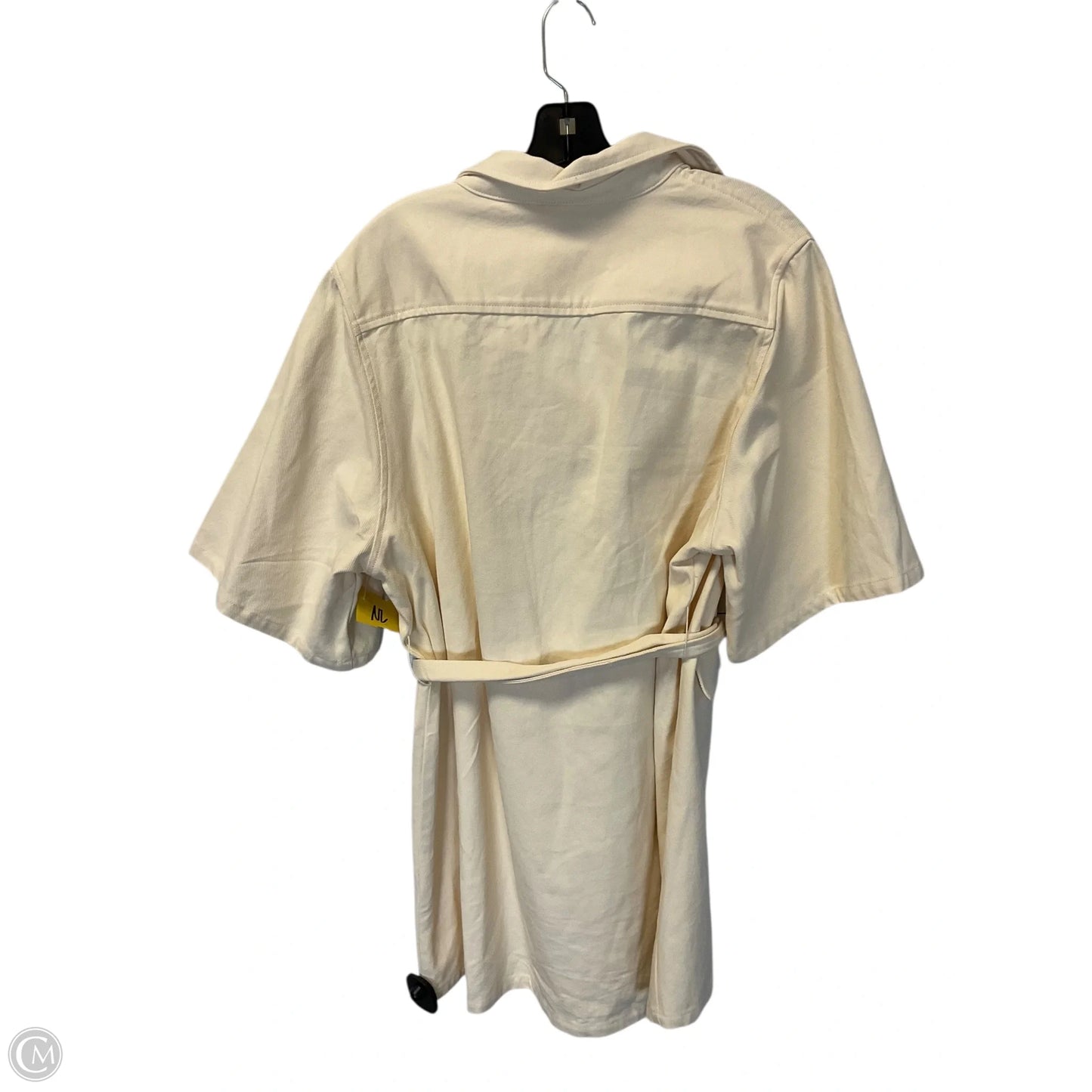 Dress Casual Short By Showpo In Cream, Size: M
