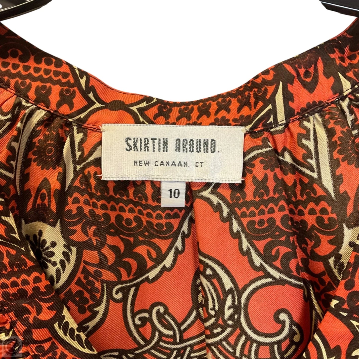 Top Long Sleeve By Clothes Mentor In Orange, Size: M