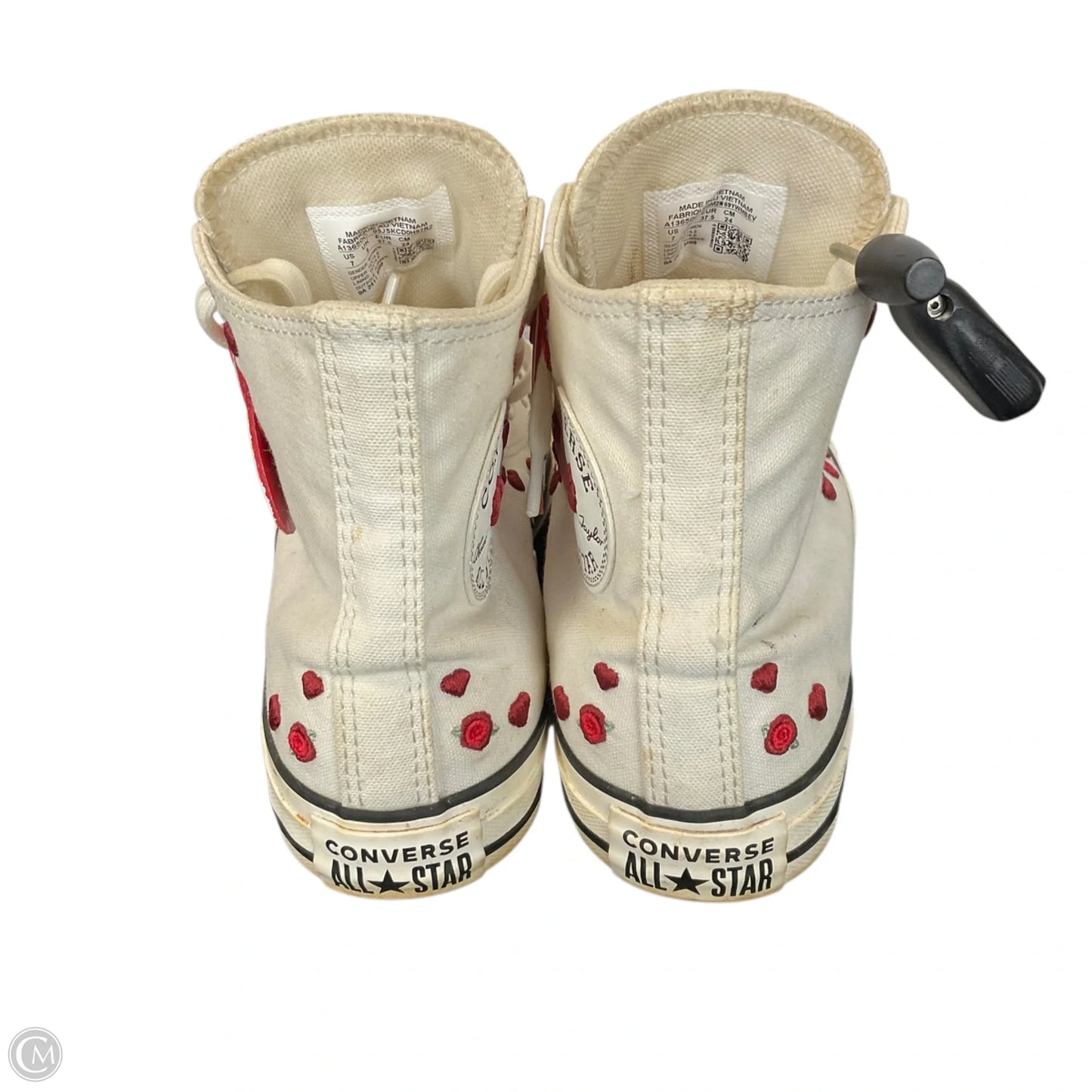 Shoes Sneakers By Converse In White, Size: 7