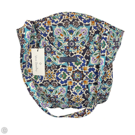 Handbag By Vera Bradley, Size: Medium