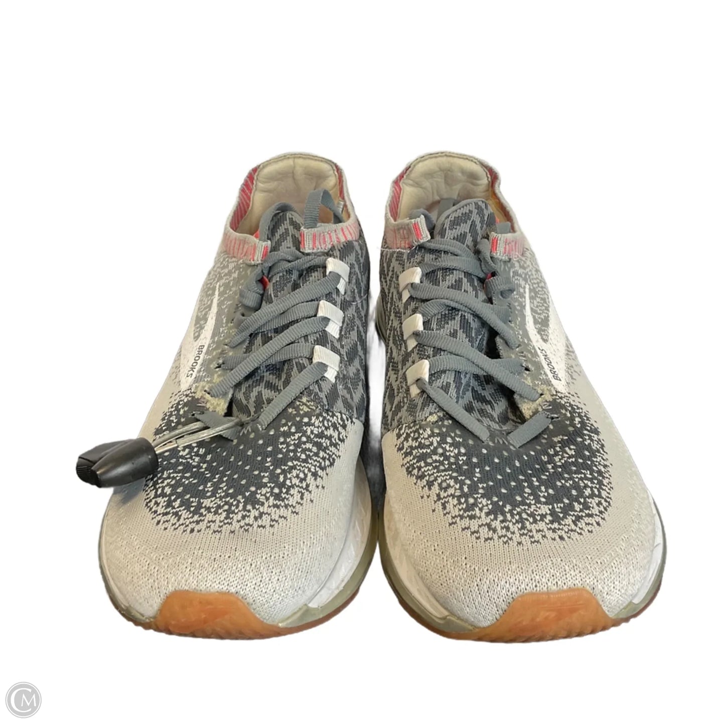 Shoes Athletic By Brooks In Grey, Size: 8.5