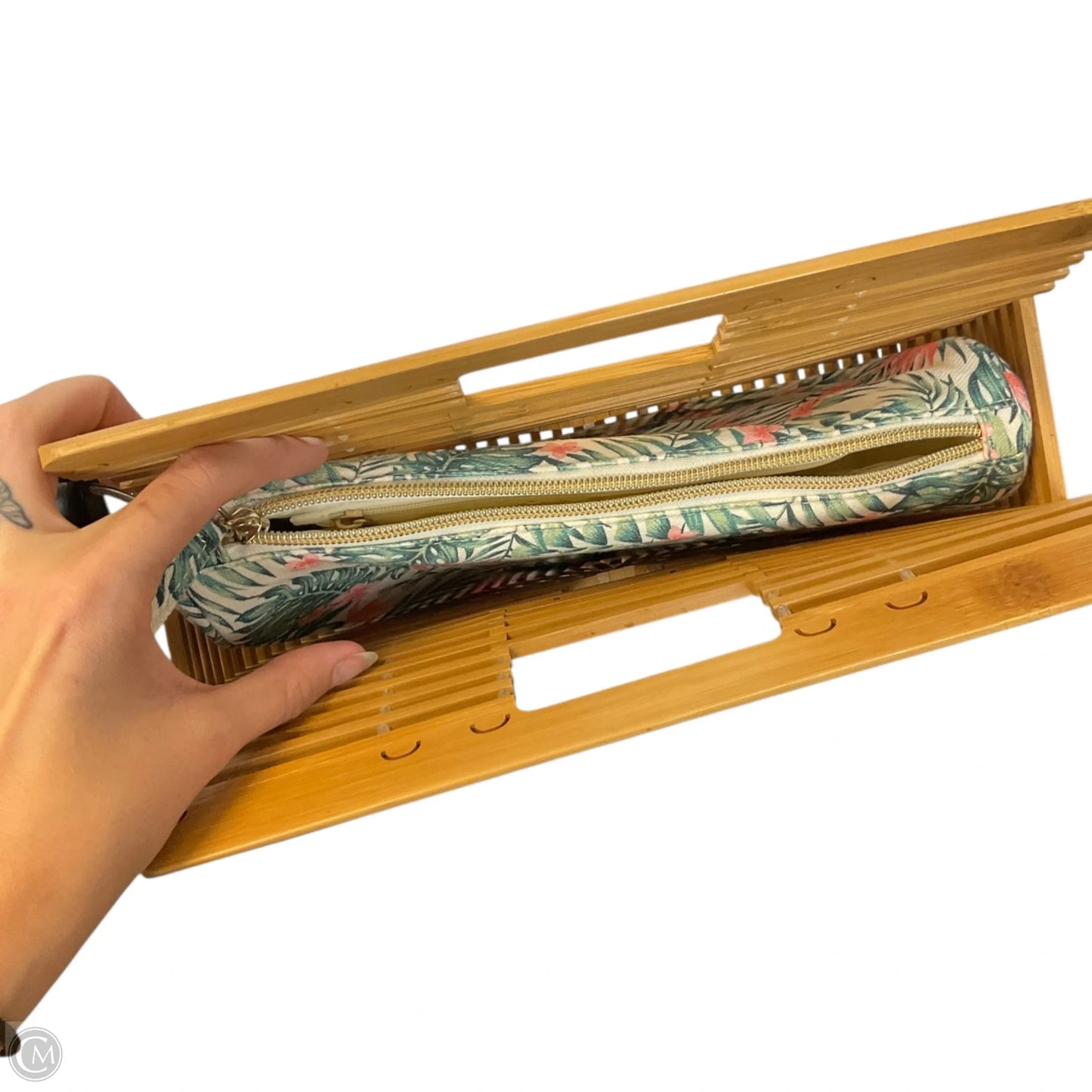 Handbag By Clothes Mentor, Size: Medium