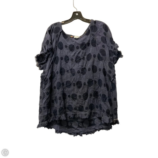 Top Short Sleeve By Umgee In Blue, Size: L